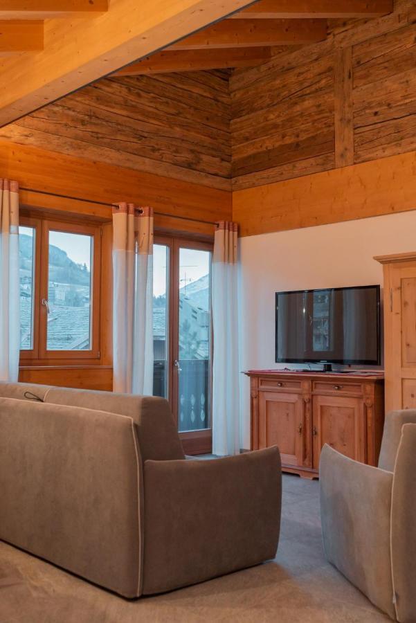 Pista Stelvio Loft Lumiere Apartment Bormio Exterior photo