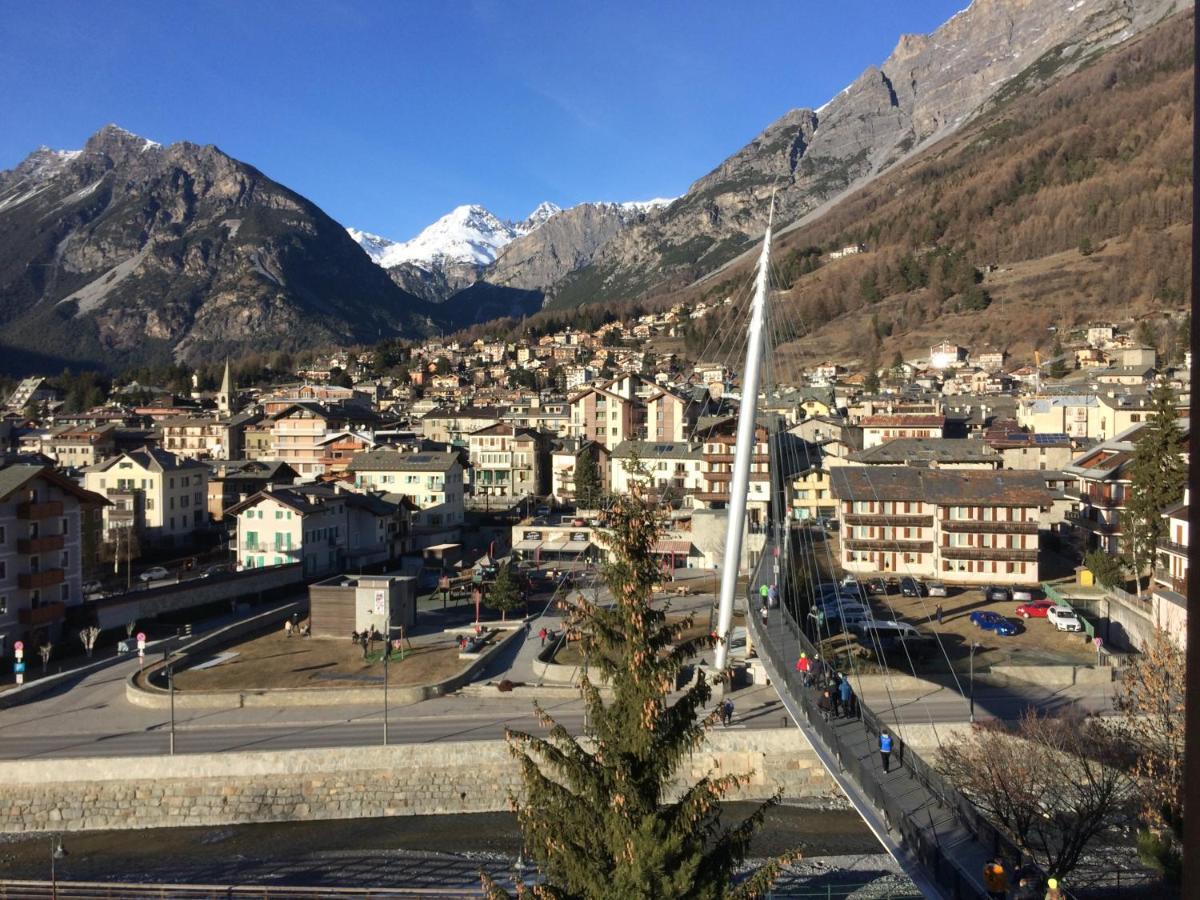 Pista Stelvio Loft Lumiere Apartment Bormio Exterior photo